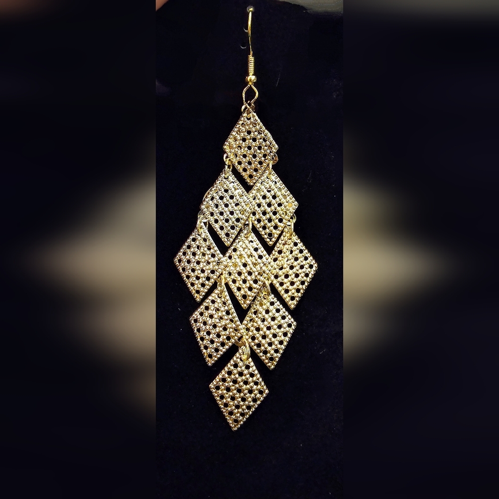 Gold Tone Earring long dangle geometric cluster earring light weight party prom